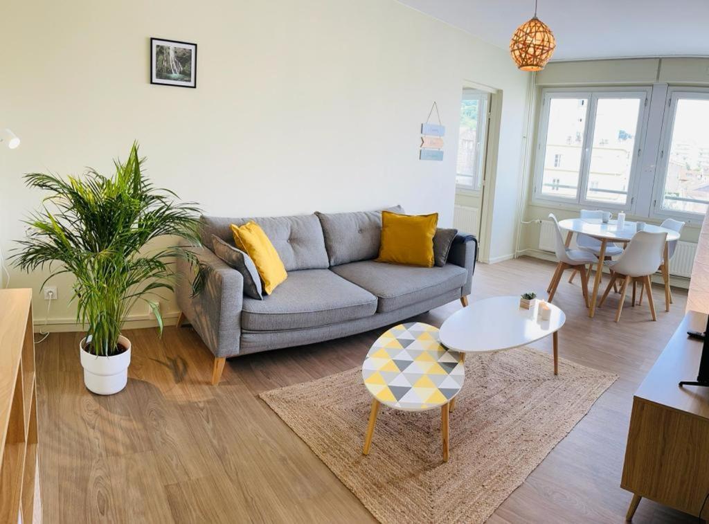 Espace 500 - Cosy, Wifi & Vue Sur La Ville Saint-Etienne  Kültér fotó