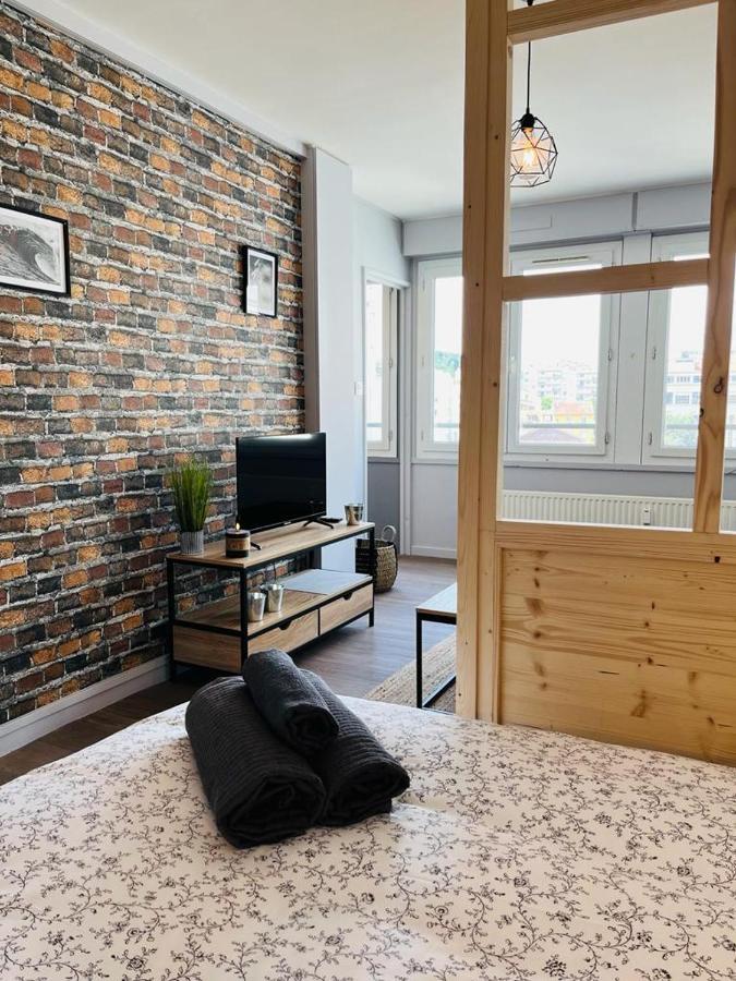 Espace 500 - Cosy, Wifi & Vue Sur La Ville Saint-Etienne  Kültér fotó