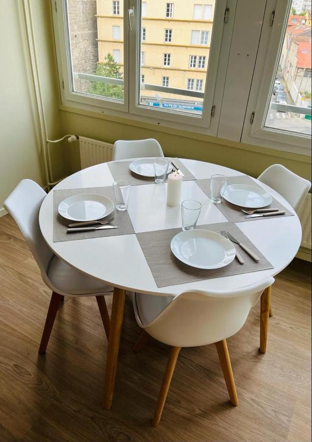 Espace 500 - Cosy, Wifi & Vue Sur La Ville Saint-Etienne  Kültér fotó